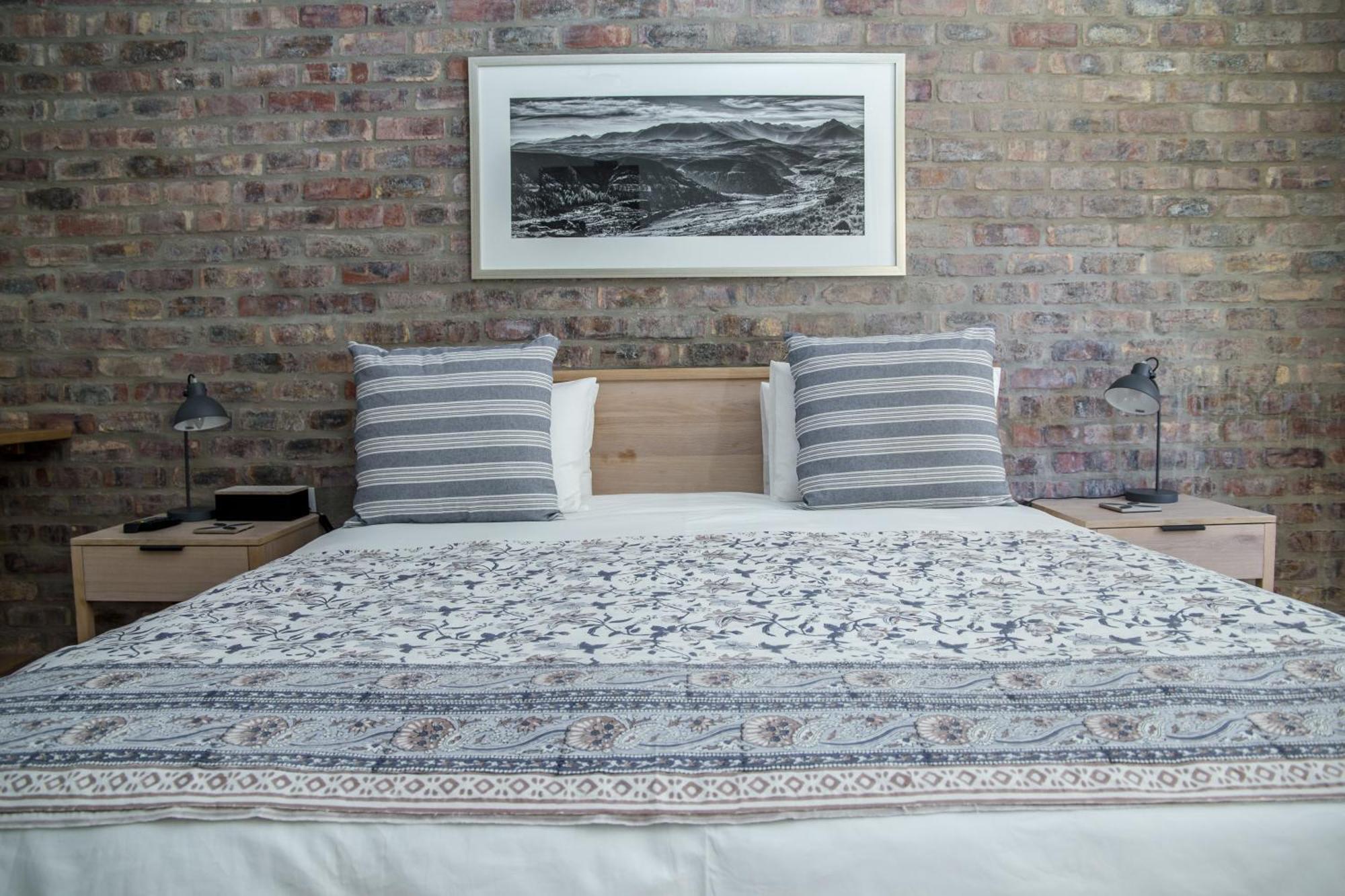 Raw Karoo Guest House Oudtshoorn Bagian luar foto