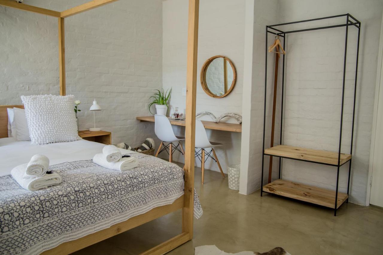 Raw Karoo Guest House Oudtshoorn Bagian luar foto